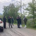 Cecima, il corpo di una giovane rinvenuto in un campo: le indagini si intensificano