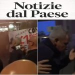 Roma, violenza anarchica: ferito un poliziotto durante la manifestazione in sostegno a Cospito