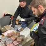 Roma, operazione antidroga: 13 fermi e un ex della Banda della Magliana in manette