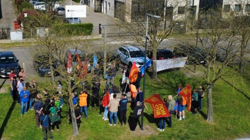 Sciopero in azienda dopo licenziamenti improvvisi: un dramma familiare che scuote Bertinoro