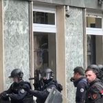 Rapina in banca a Napoli: tensione e paura alla Credit Agricole di Medaglie d’Oro