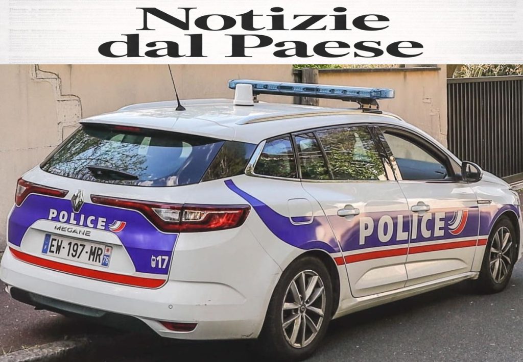 Francia: due bambini di 2 e 4 anni trovati senza vita in auto, indagini su un possibile colpo di calore